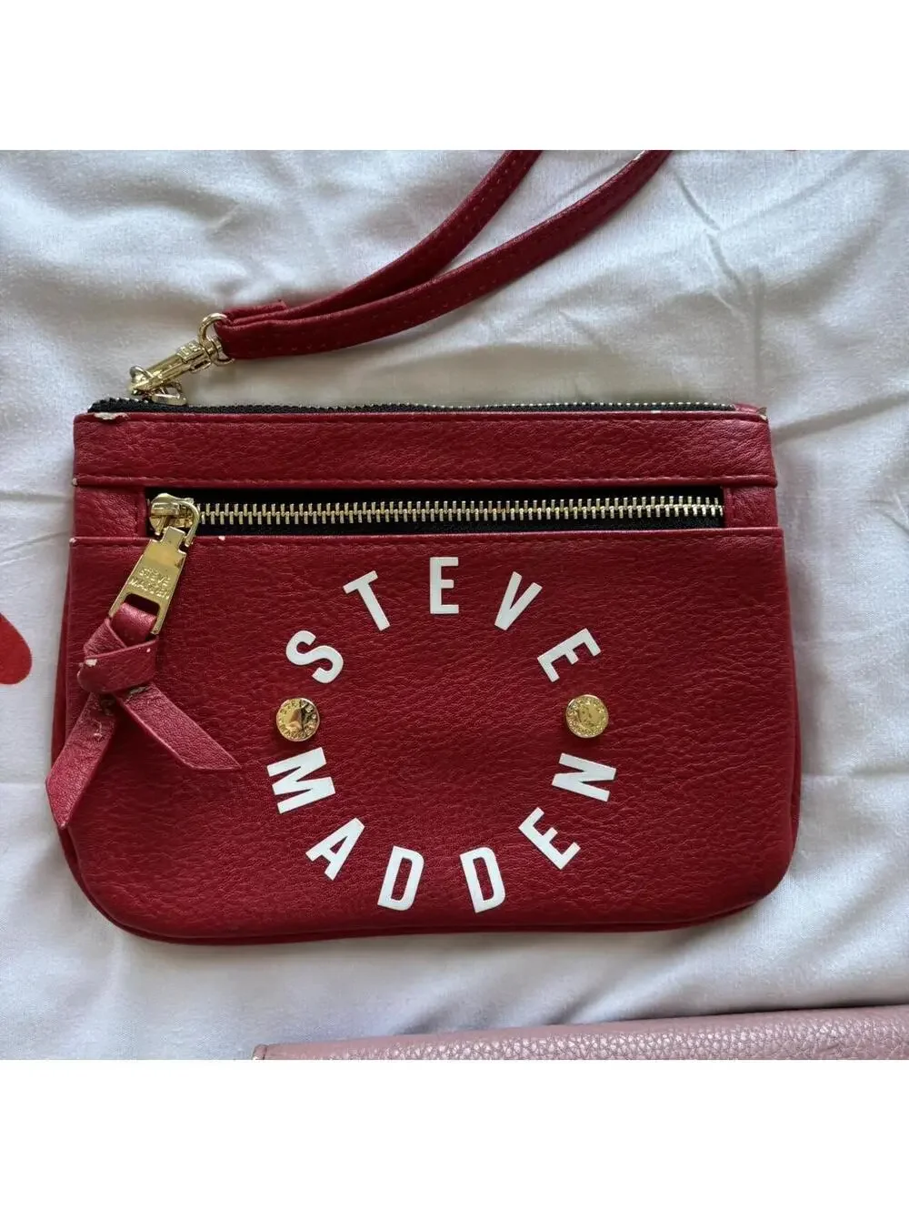 Pink and red Steve Madden wallet bundle. #y2k #stevemadden